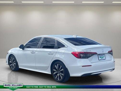 White 2023 Honda Civic EX