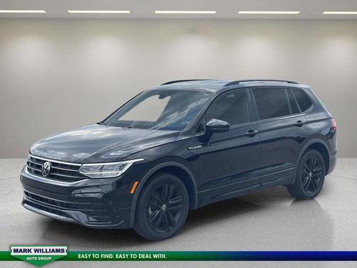 2022 Volkswagen Tiguan 2.0T SE R-Line Black
