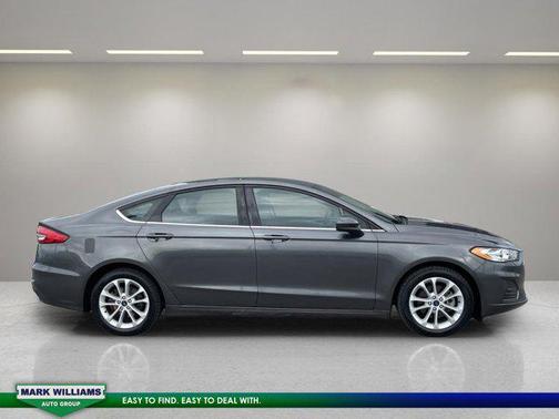 2020 Ford Fusion Hybrid SE