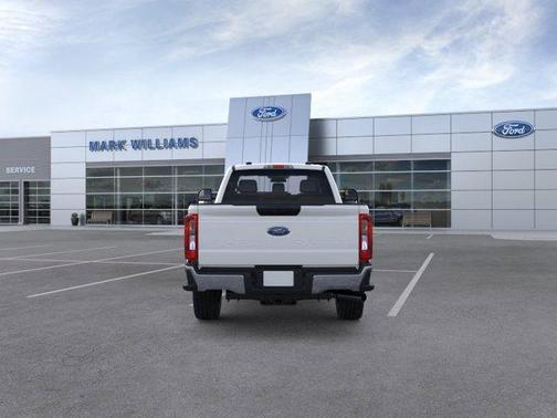 Oxford White 2026 Ford F-350 XL