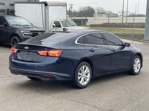 2020 Chevrolet Malibu FWD LT