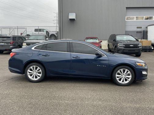 2020 Chevrolet Malibu FWD LT