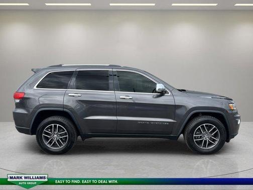 Granite Crystal Clearcoat Metallic 2018 Jeep Grand Cherokee Limited