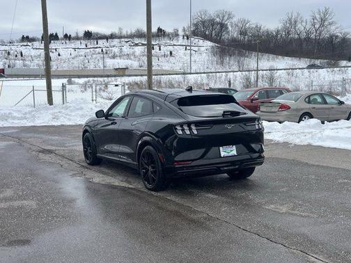 2022 Ford Mustang Mach-E Premium