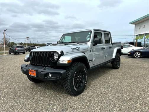 2022 Jeep Gladiator Sport