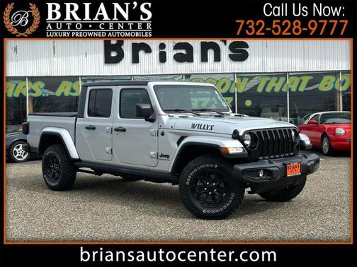 2022 Jeep Gladiator Sport