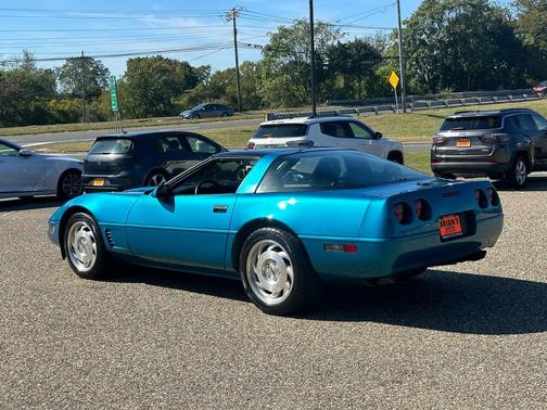 1995 Chevrolet Corvette Base