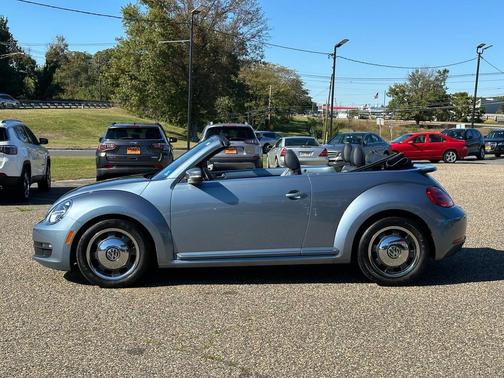 2016 Volkswagen Beetle 1.8T Denim