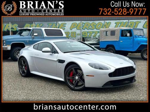 2016 Aston Martin V8 Vantage Base