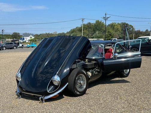 1973 Jaguar XKE Base