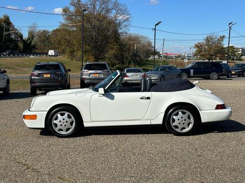 1991 Porsche 911 Carrera 2 Cabriolet