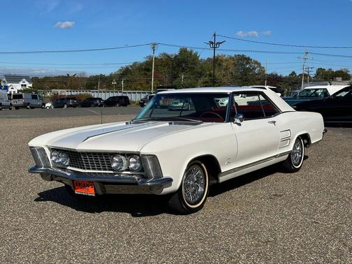 1963 Buick Riviera 2dr Coupe
