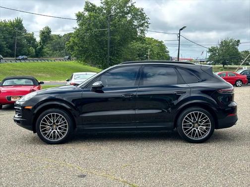 2021 Porsche Cayenne AWD
