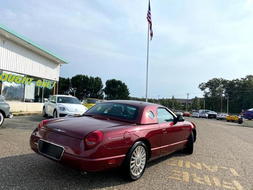 Photo 5 of 14 of 2004 Ford Thunderbird Deluxe
