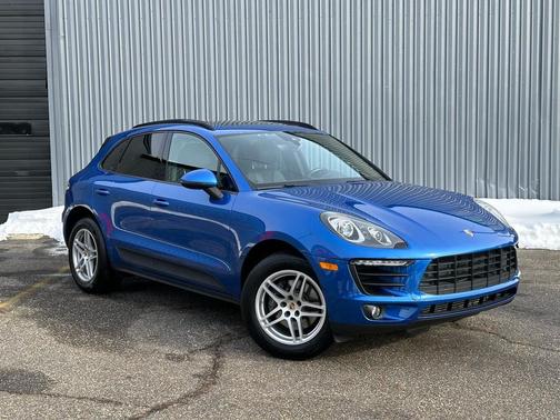 2017 Porsche Macan AWD