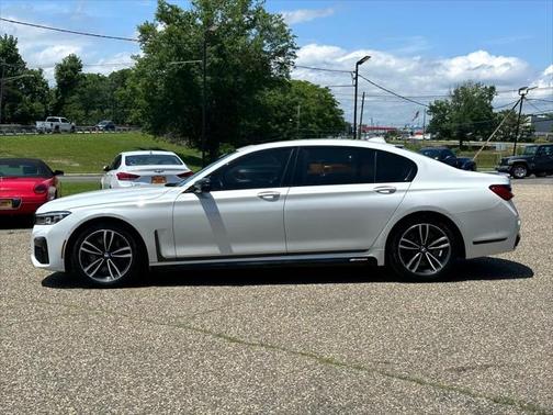 2020 BMW 740 xDrive