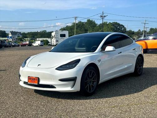 2019 Tesla Model 3 Mid Range