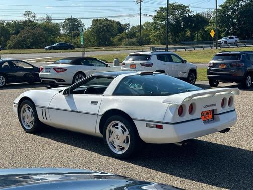 1989 Chevrolet Corvette Base