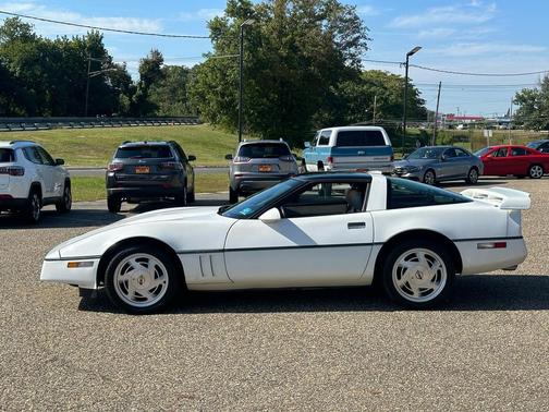 1989 Chevrolet Corvette Base