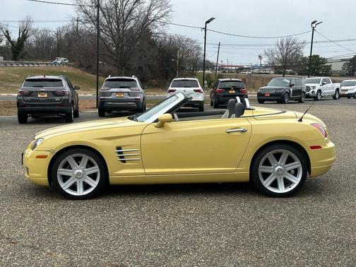 2005 Chrysler Crossfire Base