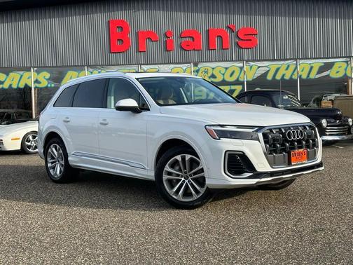 2025 Audi Q7 45 Premium Plus