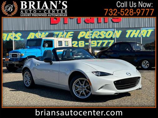 2016 Mazda MX-5 Miata Sport