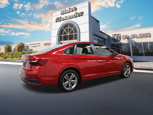 2024 Volkswagen Jetta 1.5T SE