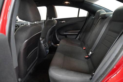 2013 Dodge Charger SE