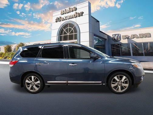 2015 Nissan Pathfinder Platinum