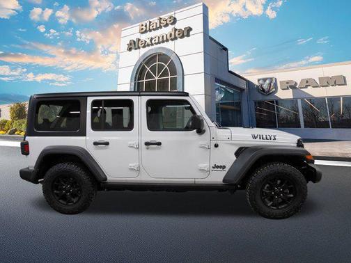 2023 Jeep Wrangler Willys