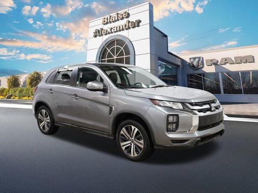 2023 Mitsubishi Outlander Sport SE