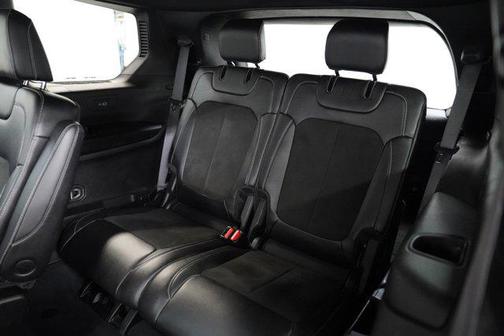 Bright White Clearcoat 2023 Jeep Grand Cherokee L Altitude