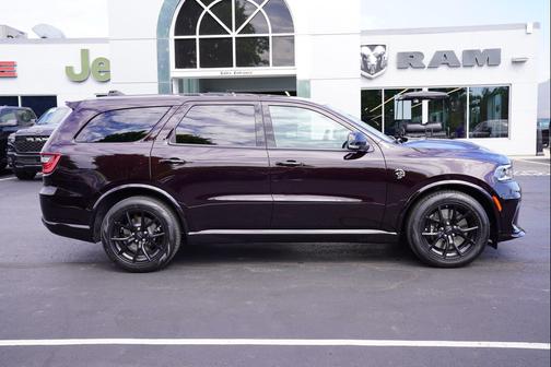 Red Oxide 2026 Dodge Durango SRT Hellcat Jailbreak AWD