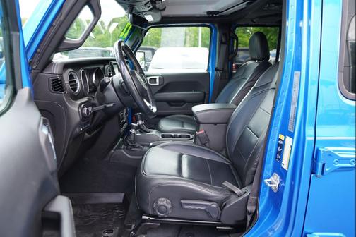 Hydro Blue Pearlcoat 2022 Jeep Wrangler Unlimited 4xe Sahara