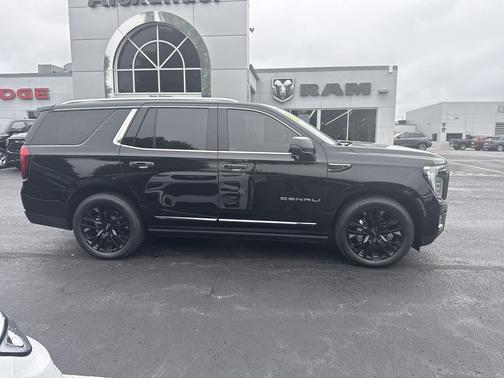 Onyx Black 2026 GMC Yukon Denali Ultimate