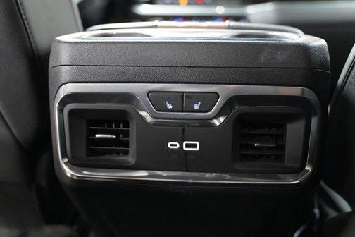 2024 Chevrolet Silverado 3500 High Country