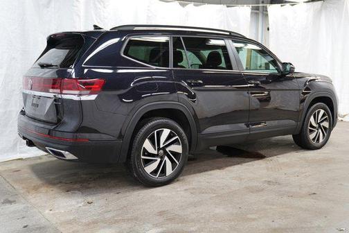 2025 Volkswagen Atlas 2.0T SE w/Technology 4MOTION