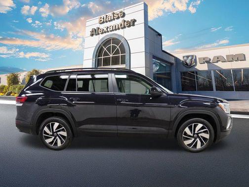 2025 Volkswagen Atlas 2.0T SE w/Technology 4MOTION