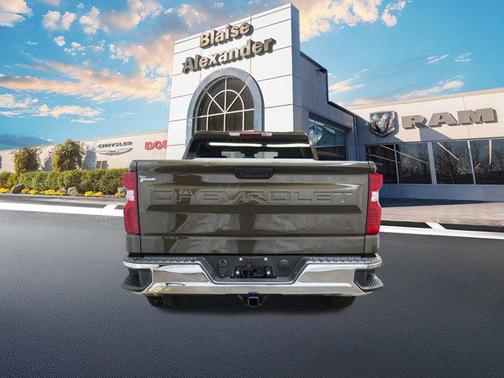 2023 Chevrolet Silverado 1500 LT