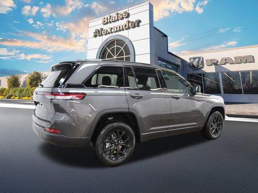 2025 Jeep Grand Cherokee Altitude