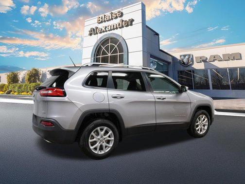 2018 Jeep Cherokee Latitude