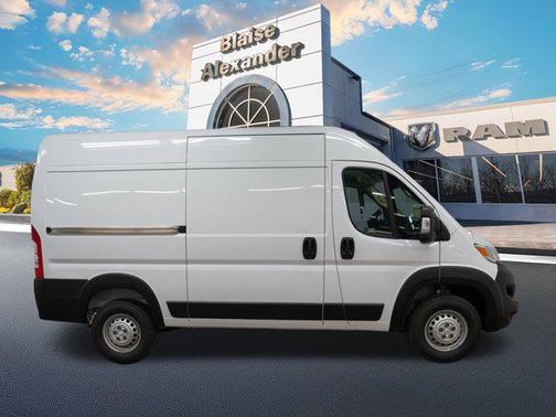 Bright White Clearcoat 2026 RAM ProMaster 2500 Tradesman