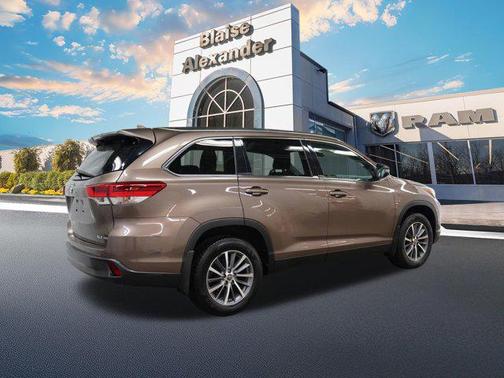 2019 Toyota Highlander XLE