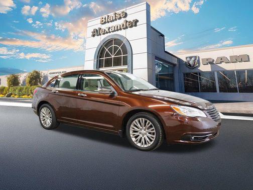 2012 Chrysler 200 Limited