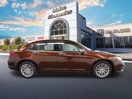 2012 Chrysler 200 Limited