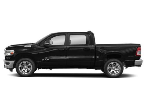Diamond Black Crystal Pearlcoat 2022 RAM 1500 Big Horn/Lone Star
