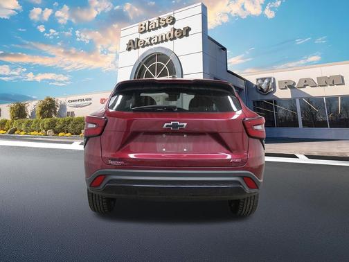 Crimson Metallic 2024 Chevrolet Trax FWD 1RS