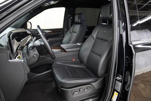 2024 Cadillac Escalade ESV Luxury