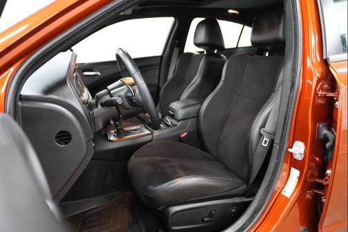 Sinamon Stick 2023 Dodge Charger GT