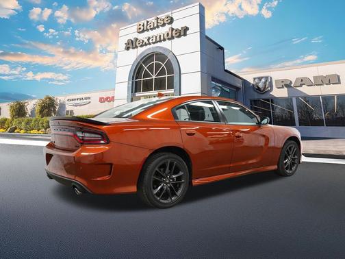 Sinamon Stick 2023 Dodge Charger GT